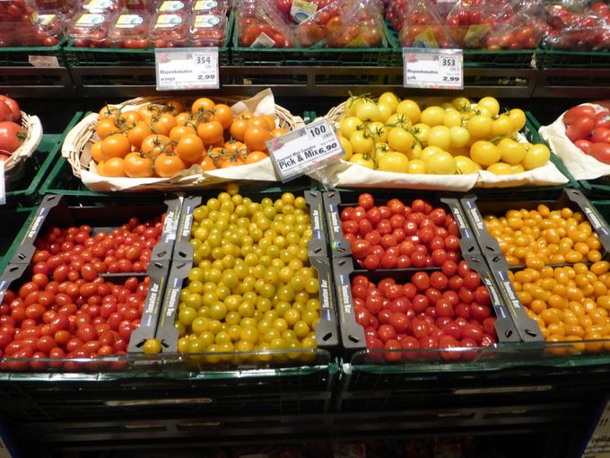 Losse verkoop van mini tomaatjes zoals bij Delhaize. 
