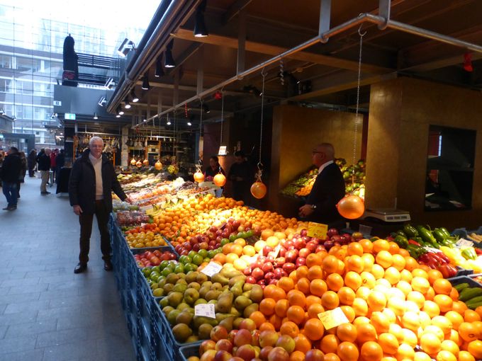 We zagen ook veel aandacht voor citrus en kwaliteit op de nieuwe markt in Rotterdam. wk05/15