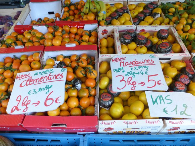 Vanaf de maand oktober wordt het kleine citrus mml Clementines en mandarijnen toch wel een belangrijke om niet te zeggen de belangrijkste groep binnen de verkoop van fruit.WK38